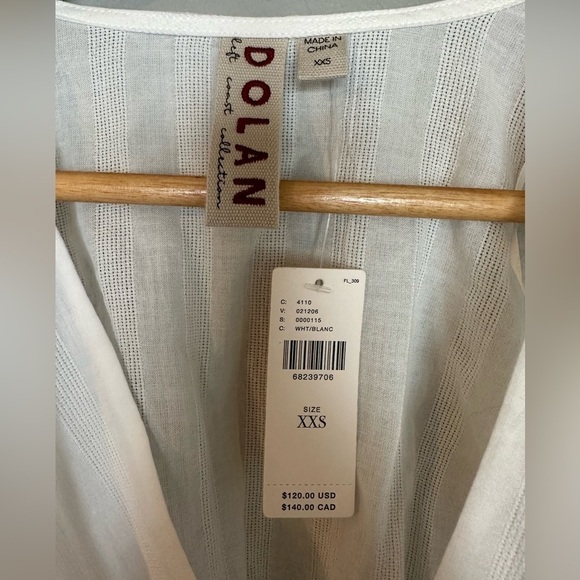 NWT DOLAN V-NECK BLOUSE XXS puff long sleeve white crop top - Picture 3 of 4